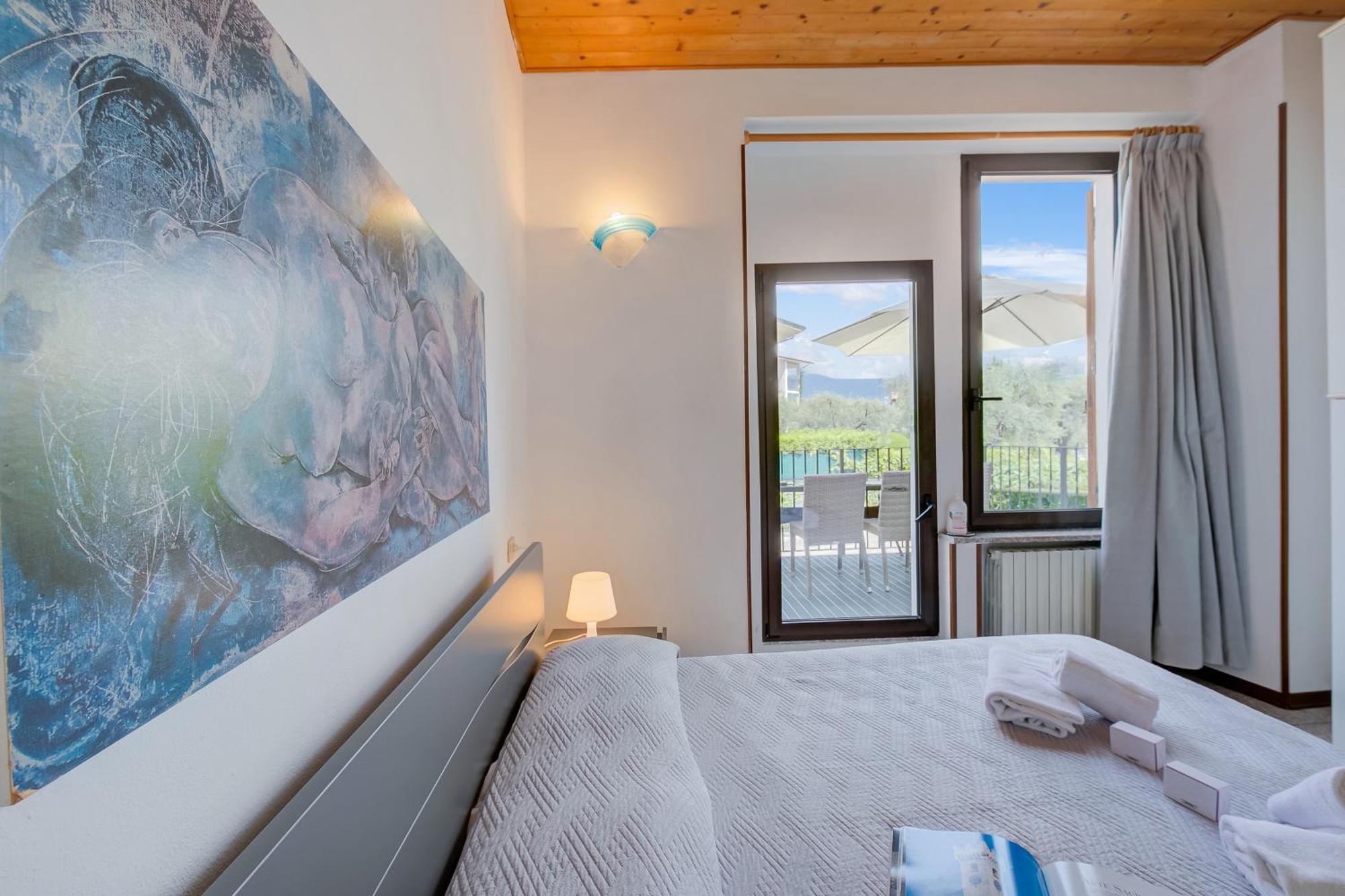 Al Peveri - Private Parking & Near Lake - Happy Rentals Toscolano Maderno Exterior foto